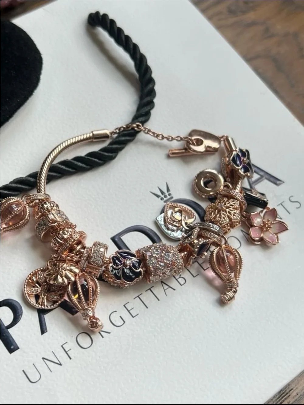 Authentic Pandora #782716C00 Slim Studded Clip Charm Rose Collection